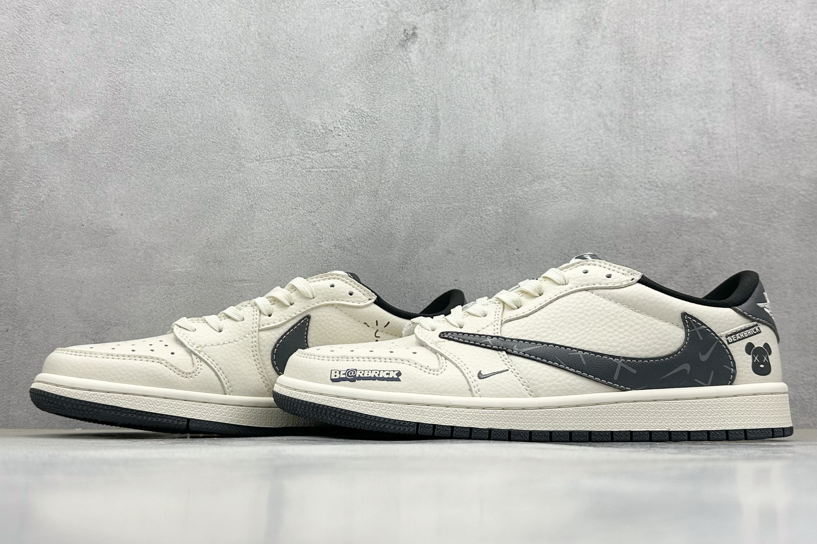 280 Travis Scott x Fragment Design x Air Jordan 1 Low OG SP AJ1 暴力熊联名 米黑小乱勾 低帮文化休闲板鞋 LD2025-011