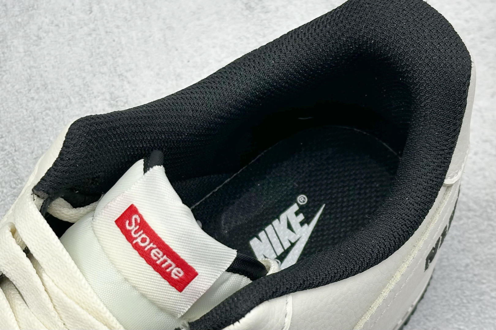 SC版 Nike Air Force 1 Low 07 x Supreme 白黑小勾 BZ68808-108