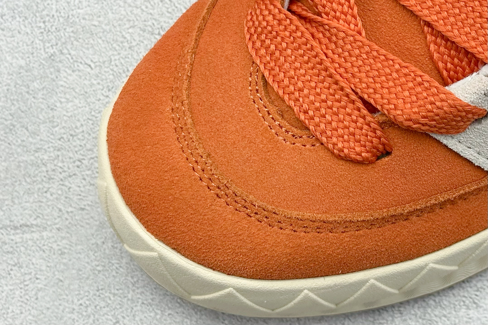TG版 Adidas Adimatic Low 马蒂奇系列低帮 复古鲨鱼面包鞋运动休闲滑板板鞋 IE9862