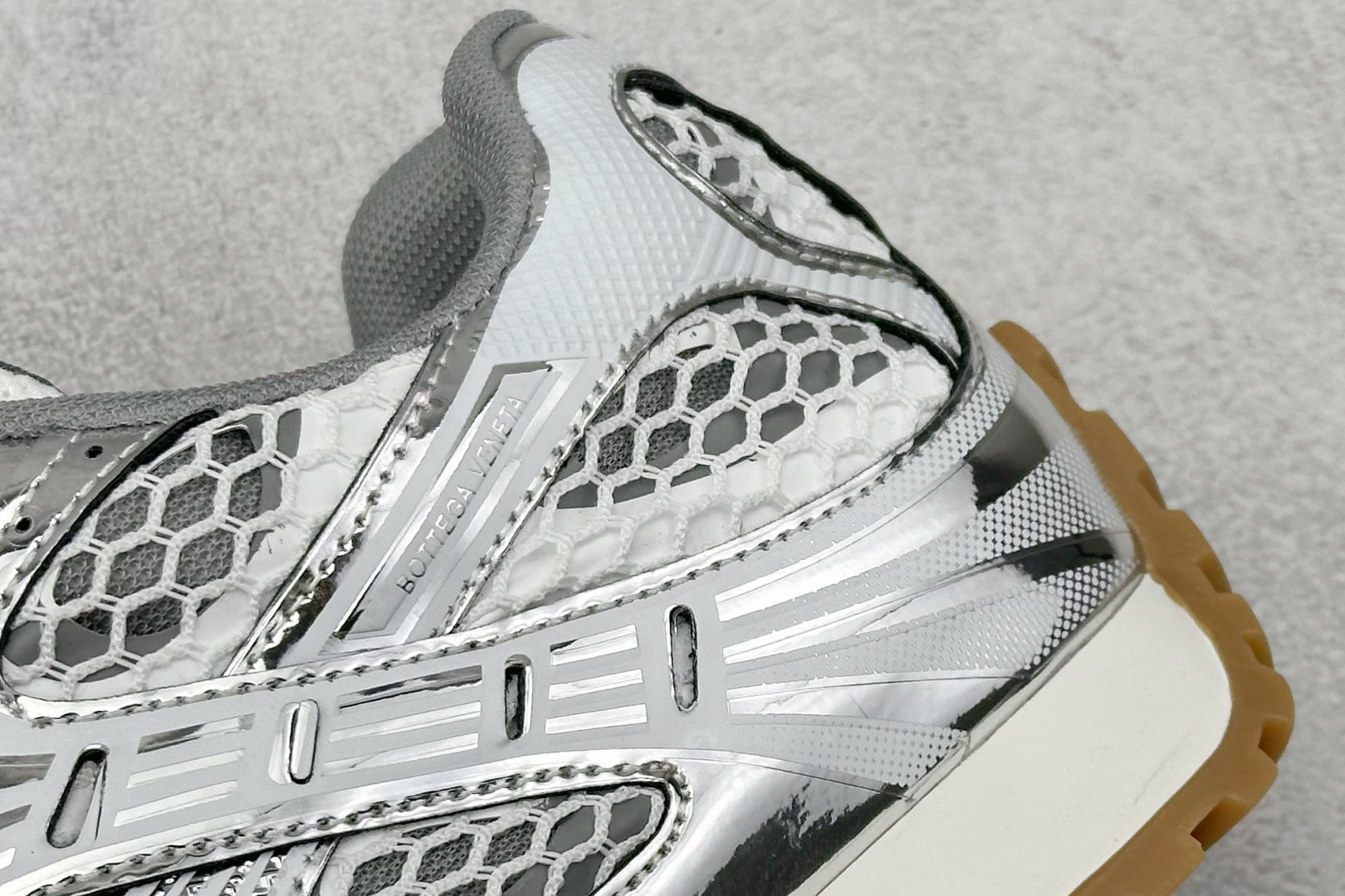 BF版 BOTTEGA VENETA Orbit Runner BV葆蝶家时尚休闲王一博同款老爹鞋运动鞋