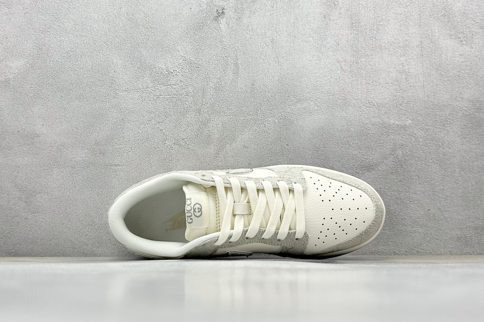 Nike SB Dunk Low x GUCCI 灰白 XD1588-212