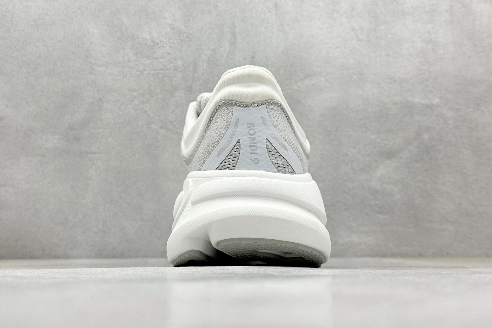BF版 HOKA ONE ONE Bondi 9 柔软舒适防滑耐磨 低帮 休闲跑步鞋 1162013