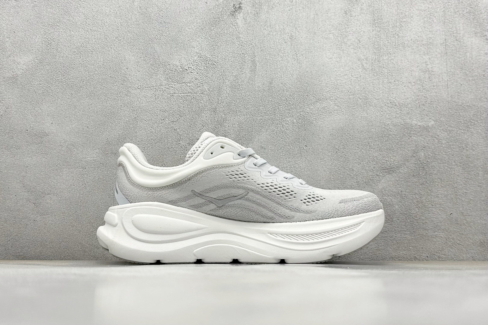 BF版 HOKA ONE ONE Bondi 9 柔软舒适防滑耐磨 低帮 休闲跑步鞋 1162013