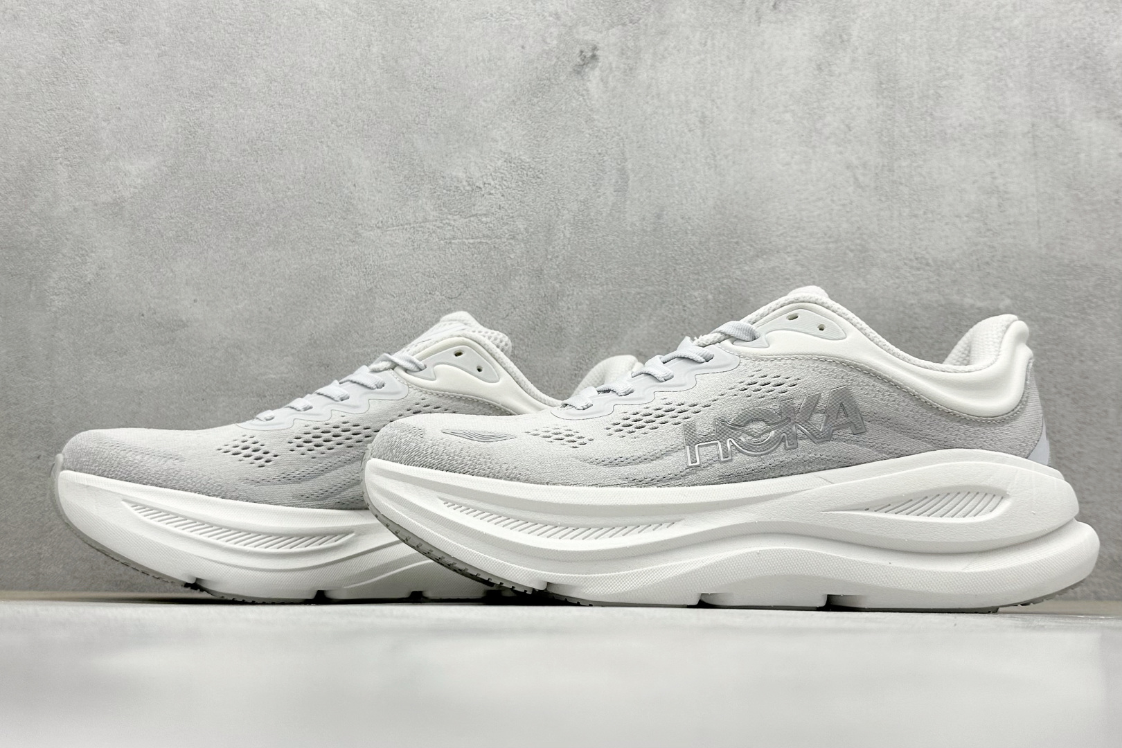 BF版 HOKA ONE ONE Bondi 9 柔软舒适防滑耐磨 低帮 休闲跑步鞋 1162013