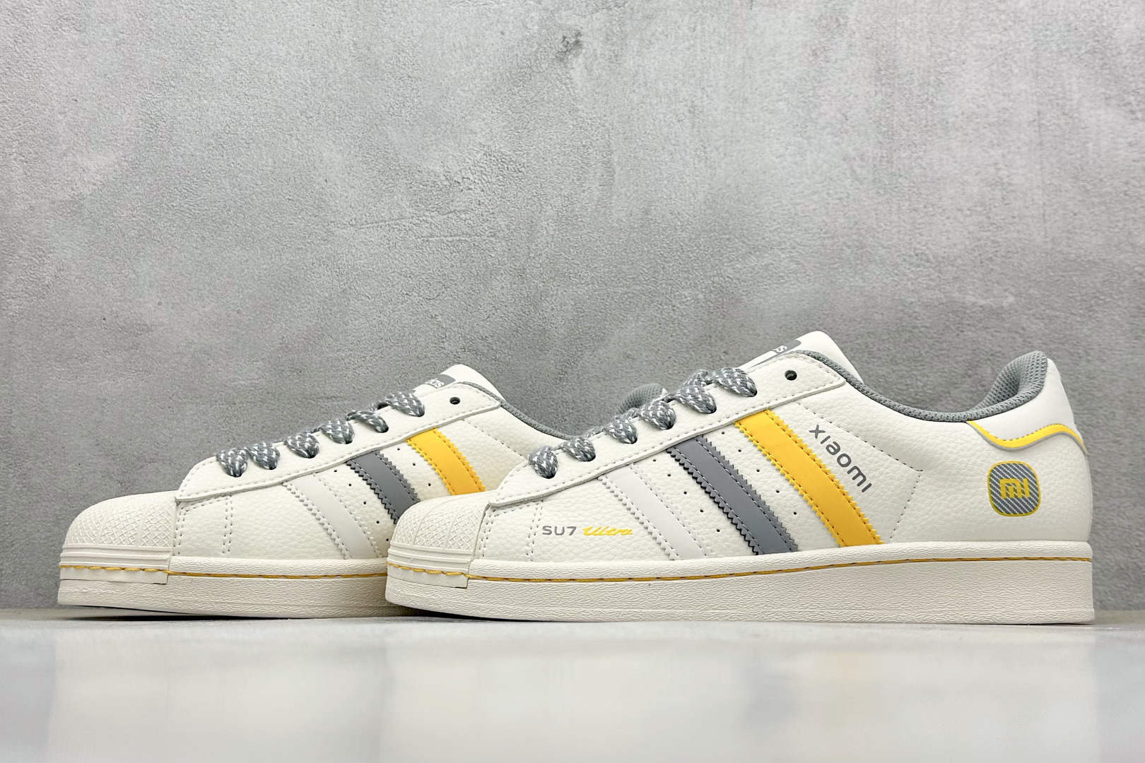 AD Superstar x SU7 Ultra 82 贝壳头 SD6823