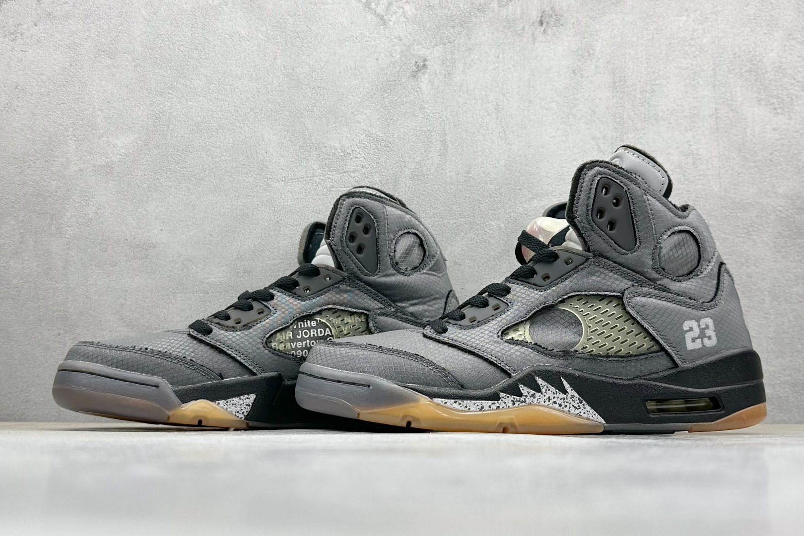 KW版 OFF-WHITE X Air Jordan 5 OW联名 黑蝉翼 CT8480-001