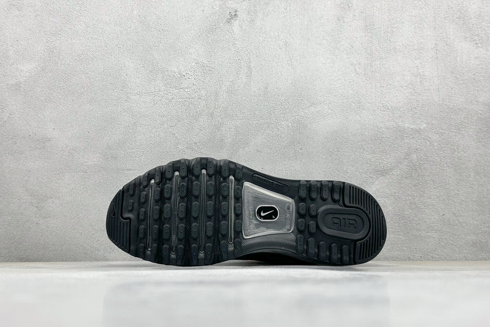YH版 NIKE Air Max 2013 耐克复古透气网布 全掌气垫 缓震跑步鞋 554886-108