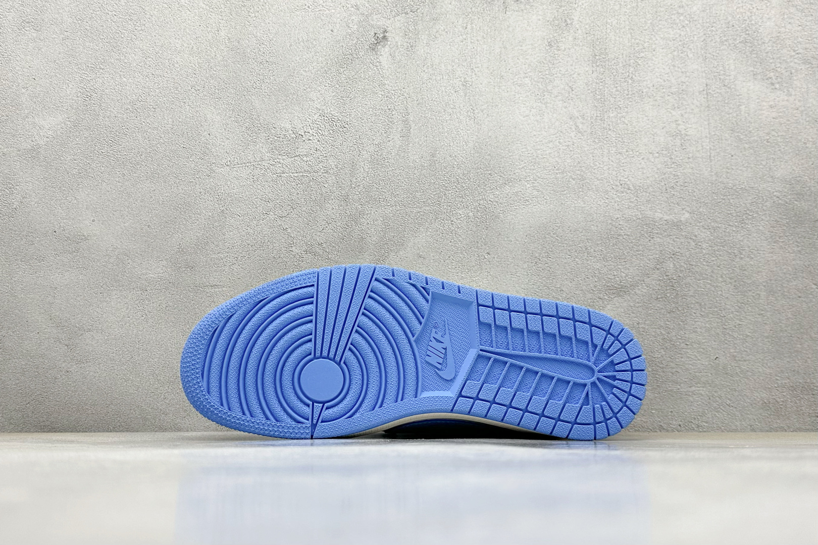 Travis Scott x Fragment Design x Air Jordan 1 Low OG SP AJ1 LV联名 灰蓝勾 低帮文化休闲板鞋 XS2024-059