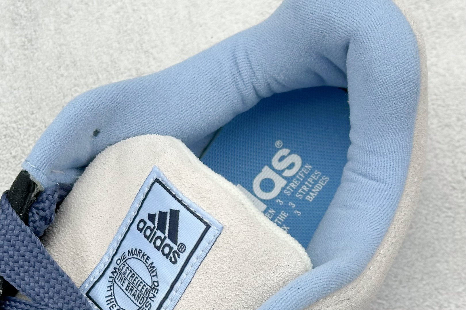 TG版 Adidas Adimatic Low 马蒂奇系列低帮 复古鲨鱼面包鞋运动休闲滑板板鞋 IG6006