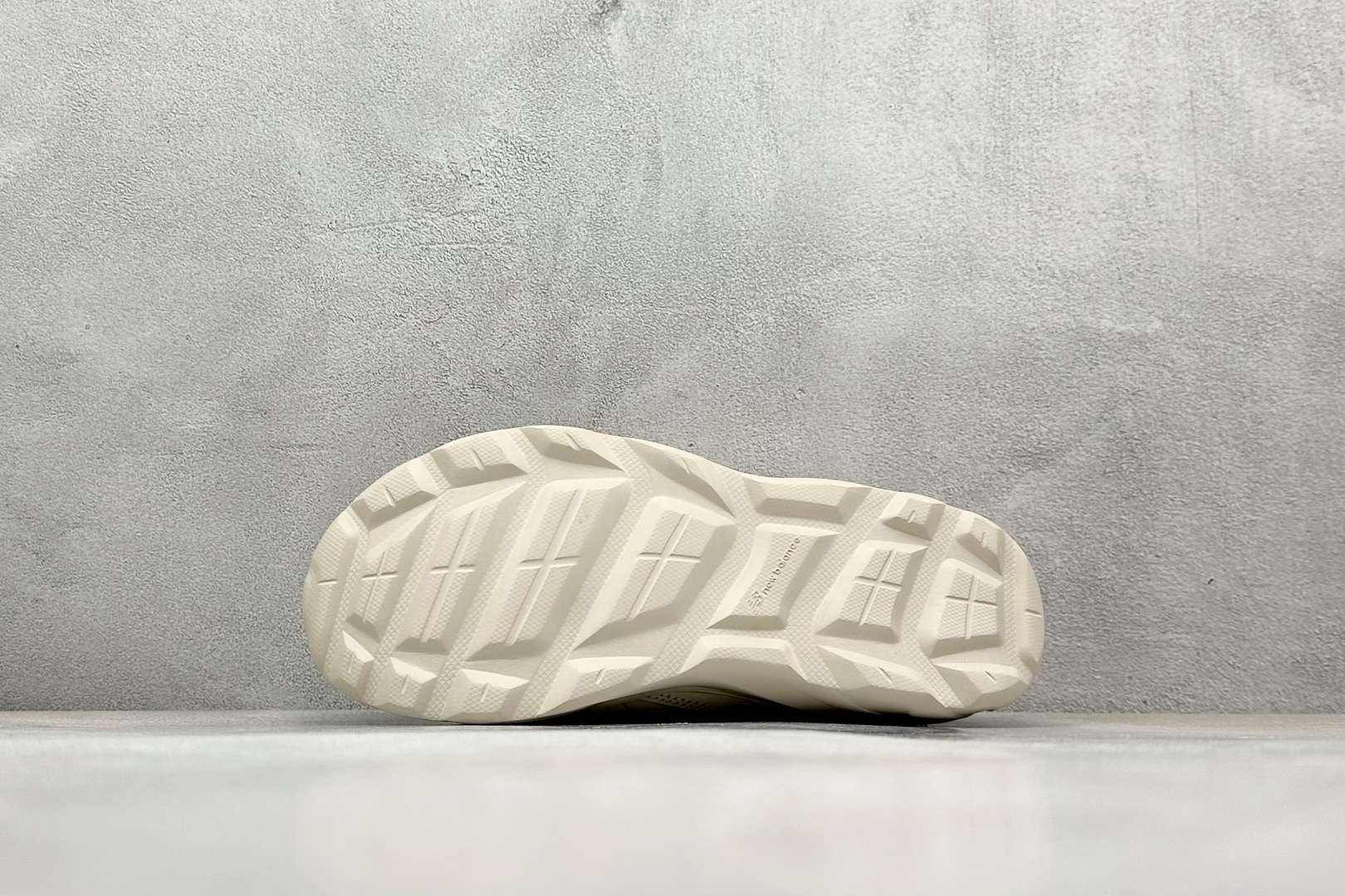 180 New Balance 公主鞋 玛丽珍网面拼接魔术贴凉鞋 SD2203