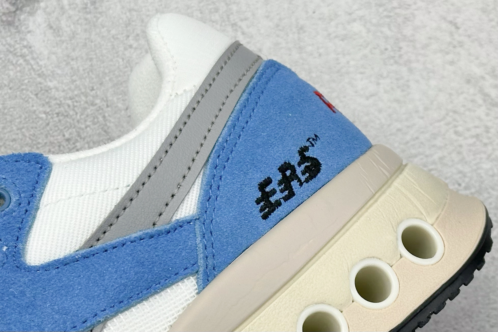 180 Reebok Classic Harman Ripple 防滑透气 低帮休闲跑步鞋 135334198
