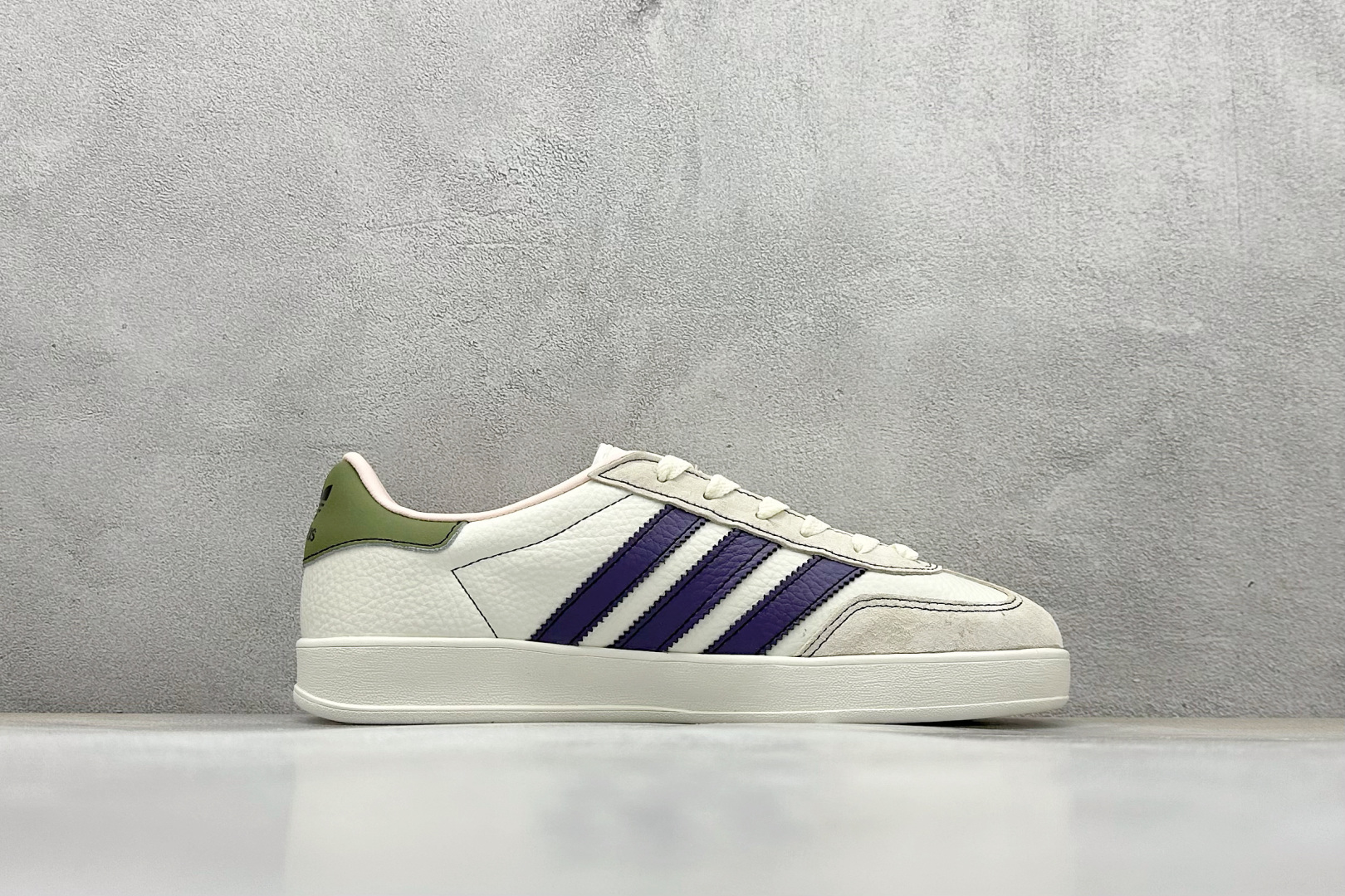 adidas Originals Gazelle INdoor x GUCCI 三叶草休闲防滑耐磨低帮板鞋 DD6603