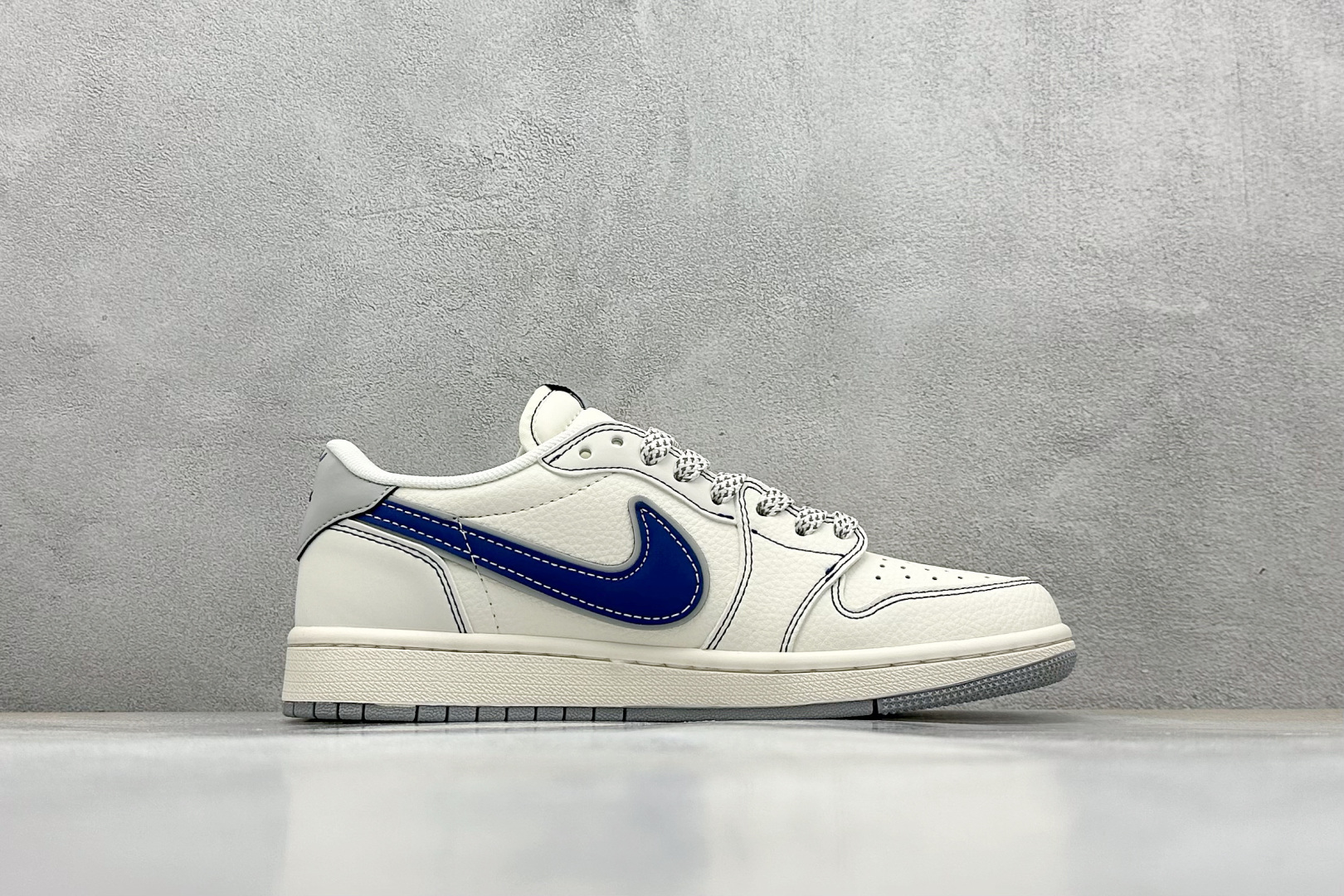 Travis Scott x Nike Air Jordan 1 Low x Stussy Air Jordan 1 Low 反转白蓝灰小勾满天星倒钩 HS8068-005