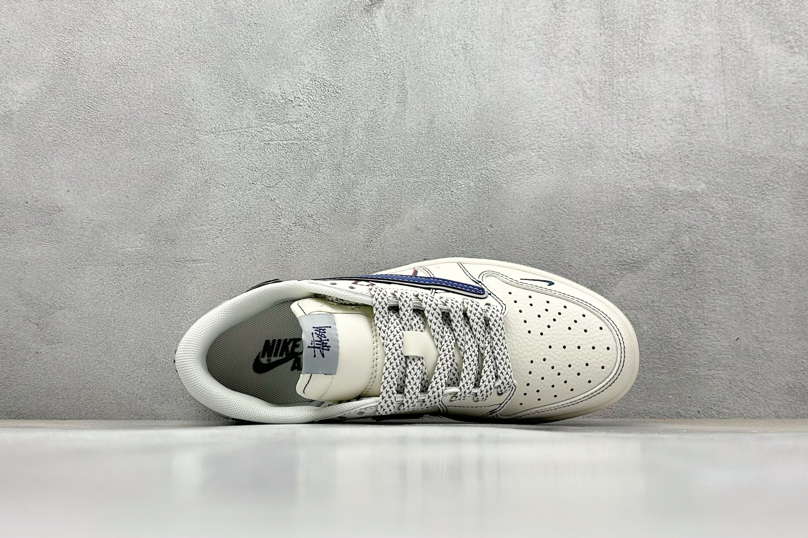 Travis Scott x Nike Air Jordan 1 Low x Stussy Air Jordan 1 Low 反转白蓝灰小勾满天星倒钩 HS8068-005