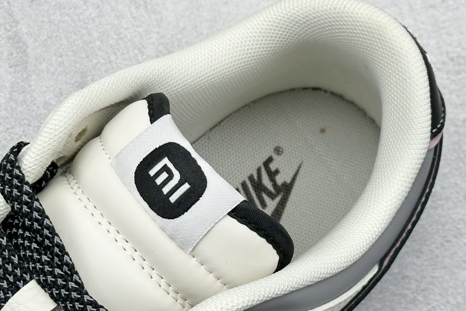  
Nike Dunk Low Retro 小米联名 Su7-Ultra
低帮休闲板鞋 
#原楦头原纸板