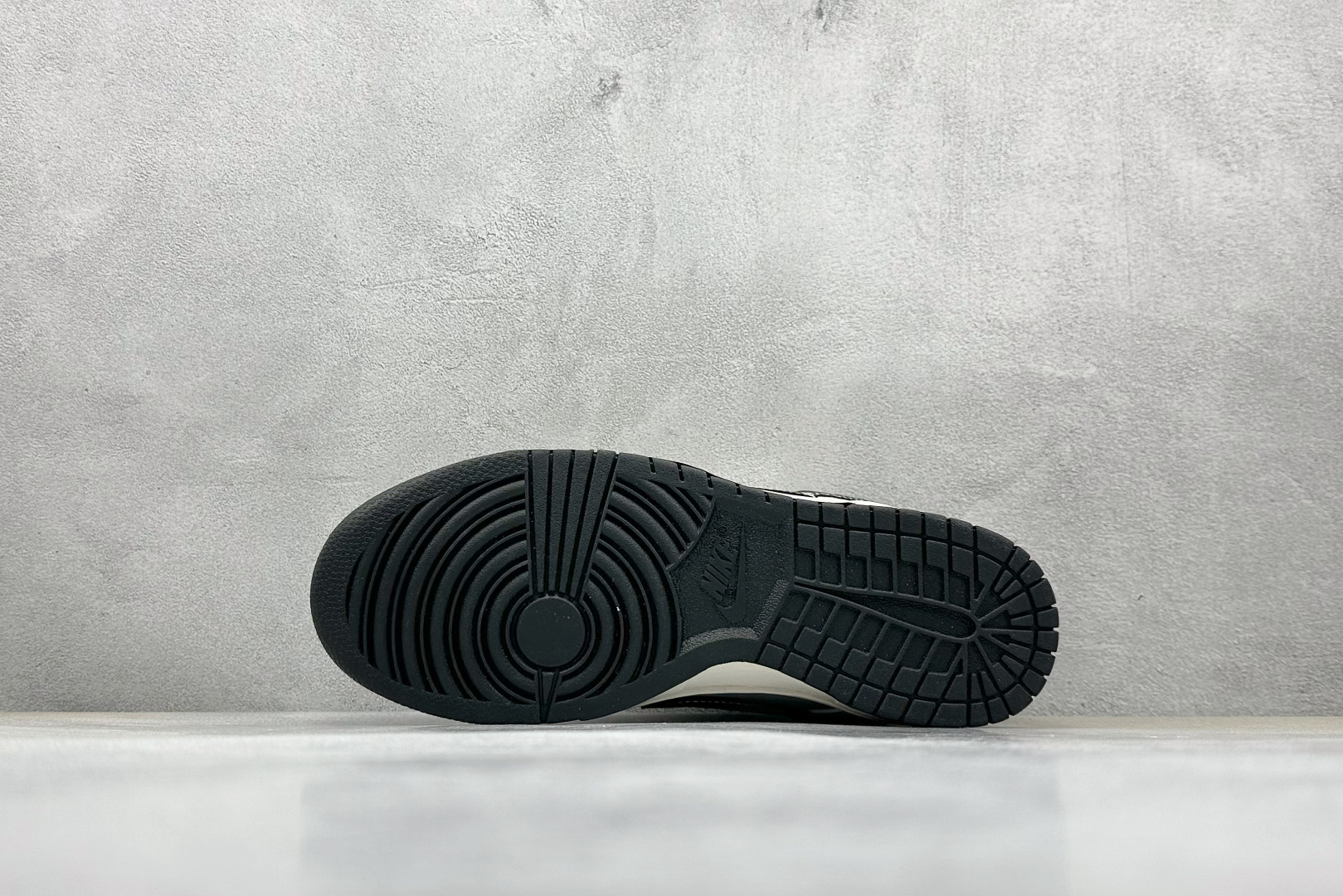  
Nike Dunk Low Retro 小米联名 Su7-Ultra
低帮休闲板鞋 
#原楦头原纸板
