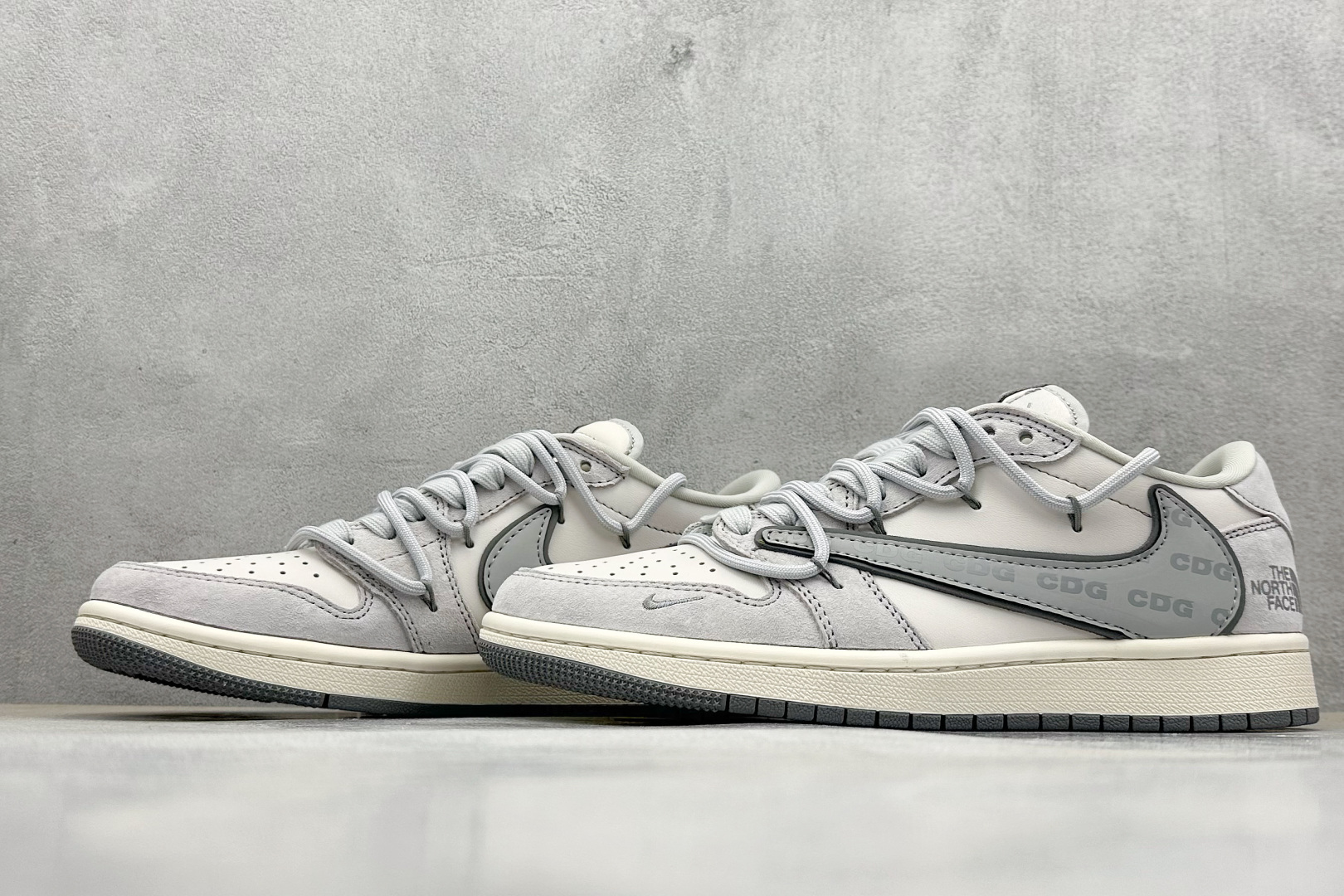 终端放店
XC版 Travi Scott x Fragment Design x Air Jordan