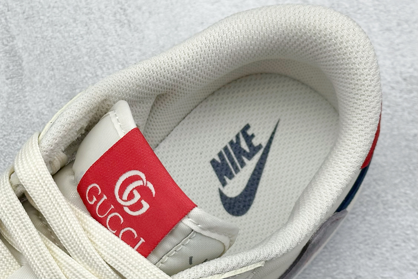 Travi Scott x Nike Air Jordan 1 Low x GUCCI Air Jordan 1 Low 反转米蓝红倒钩 DM7866-039