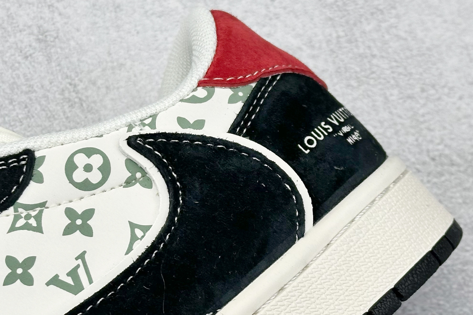终端放店
XC版 Travis Scott x Fragment Design x Air Jorda