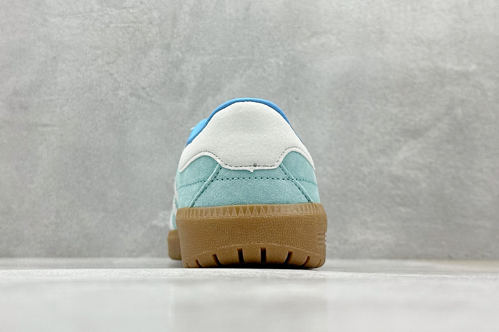 GX版 Adidas Originals Bermuda 绒面麂皮防滑耐磨轻便低帮板鞋 GY7387
