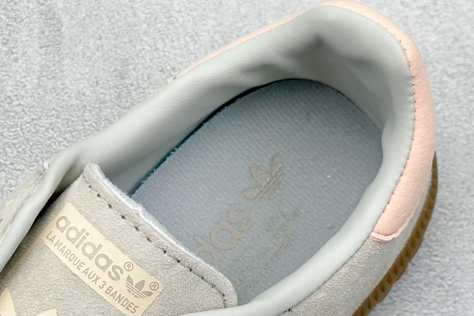 GX版 Adidas Originals Bermuda 绒面麂皮防滑耐磨轻便低帮板鞋 GY7388