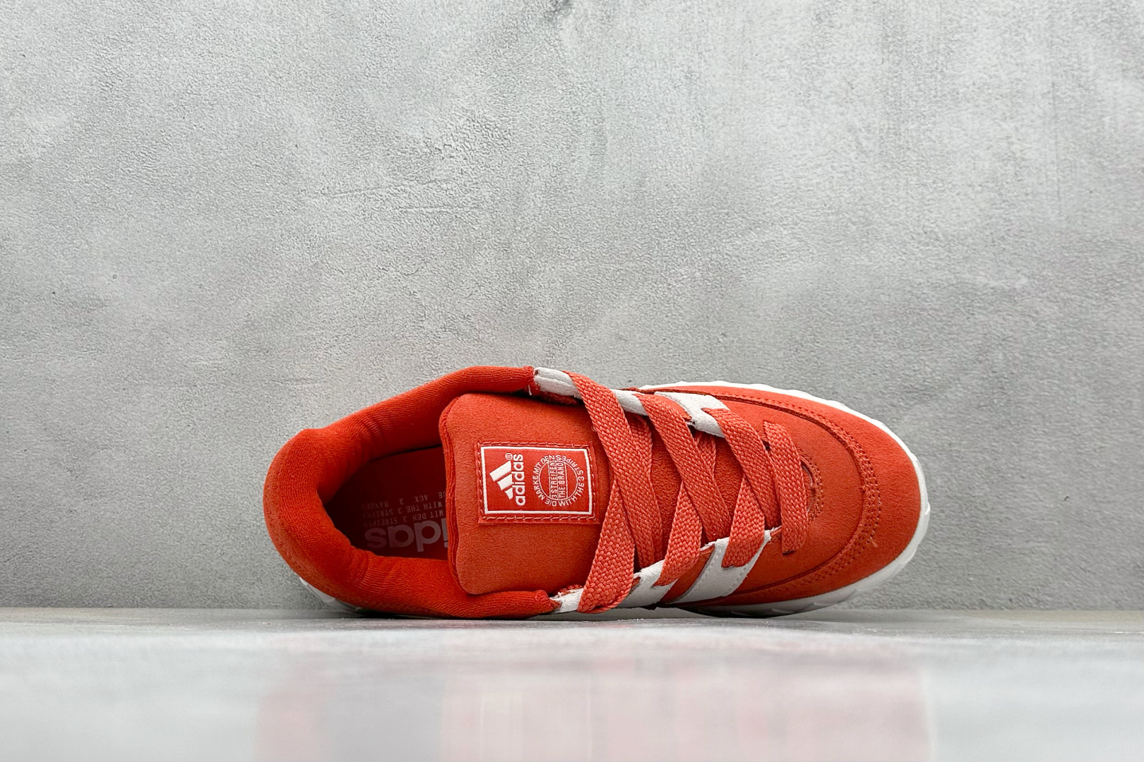 TG版 Adidas Adimatic Low 马蒂奇系列低帮 复古鲨鱼面包鞋运动休闲滑板板鞋 IF8796