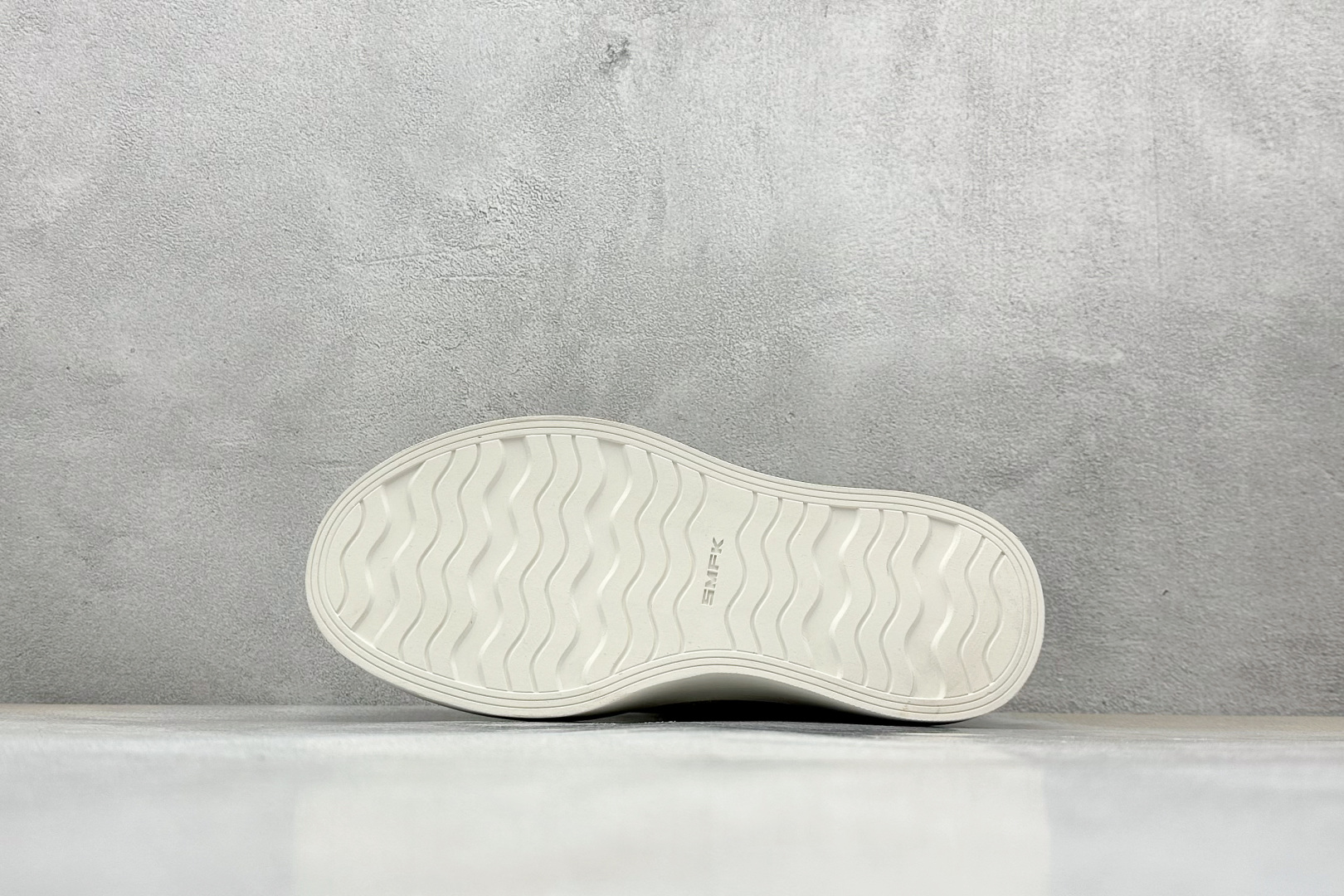 BF版 SMFK 小红书穿搭爆款 国潮当红设计师品牌SMFK Garden Vintage Skate Low 花园系列低帮复古厚底十字花帆布休闲松糕做旧小脏板鞋