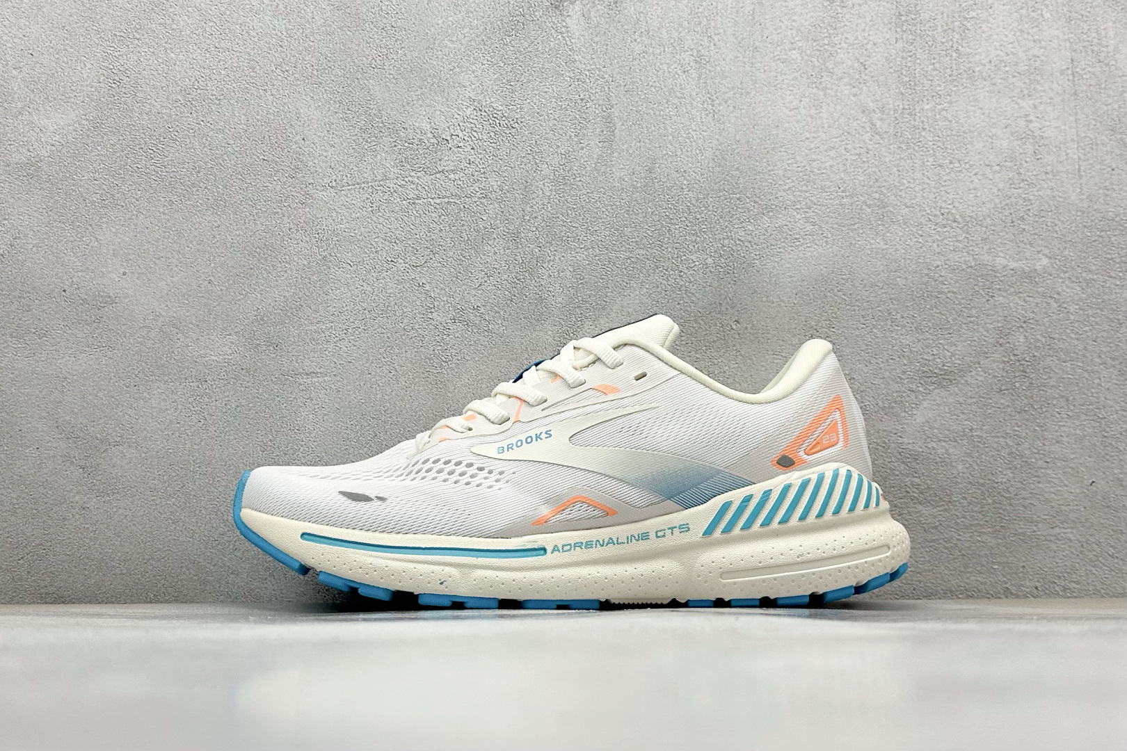 Brooks Adrenaline GTS 23 布鲁克斯网面运动鞋 110391 1D