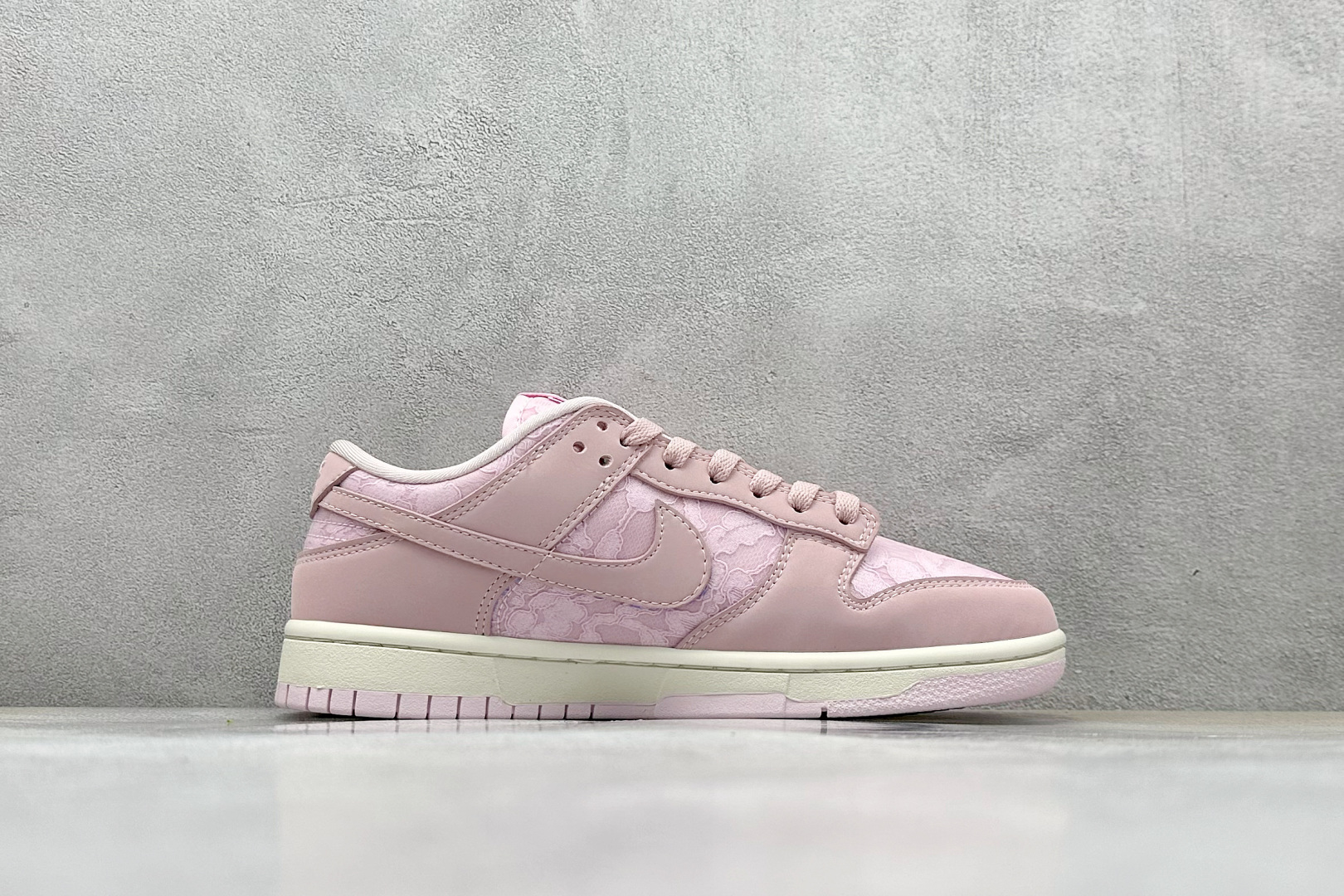  
史诗级性价比 Nike SB Dunk Low Regal Pink 蕴藏少女 低帮休闲板鞋
#鞋