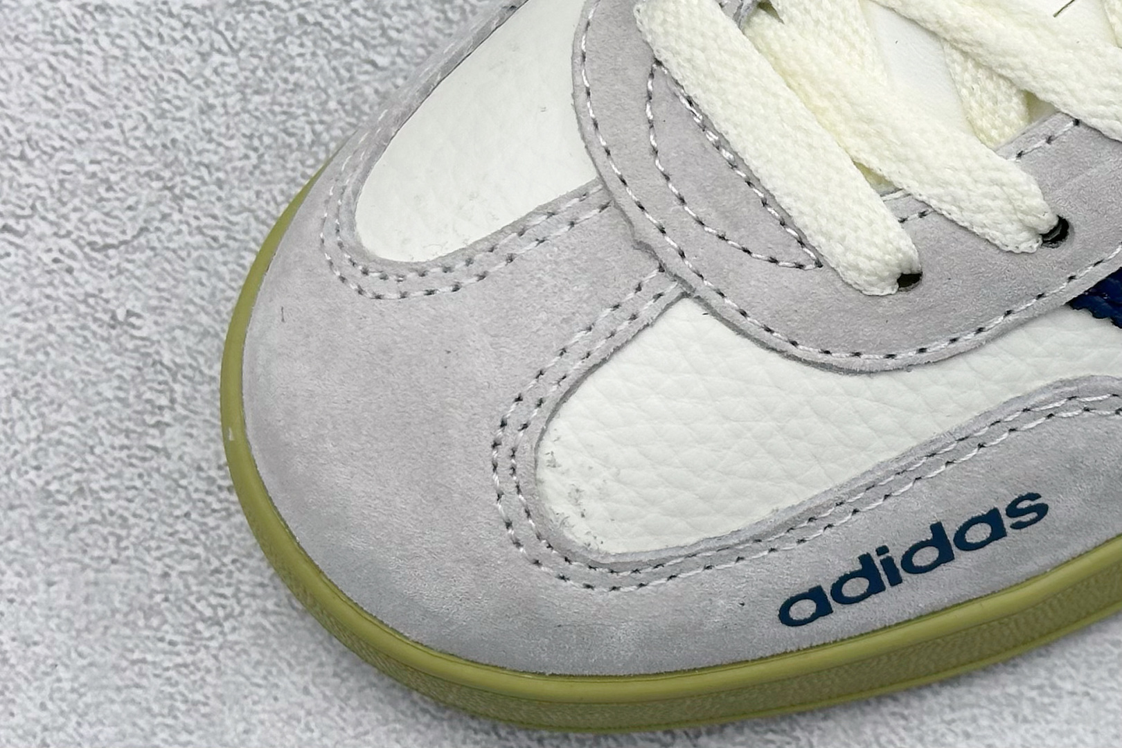 AD Originals Gazelle INdoor x Stussy 三叶草休闲防滑耐磨低帮板鞋 DD6602