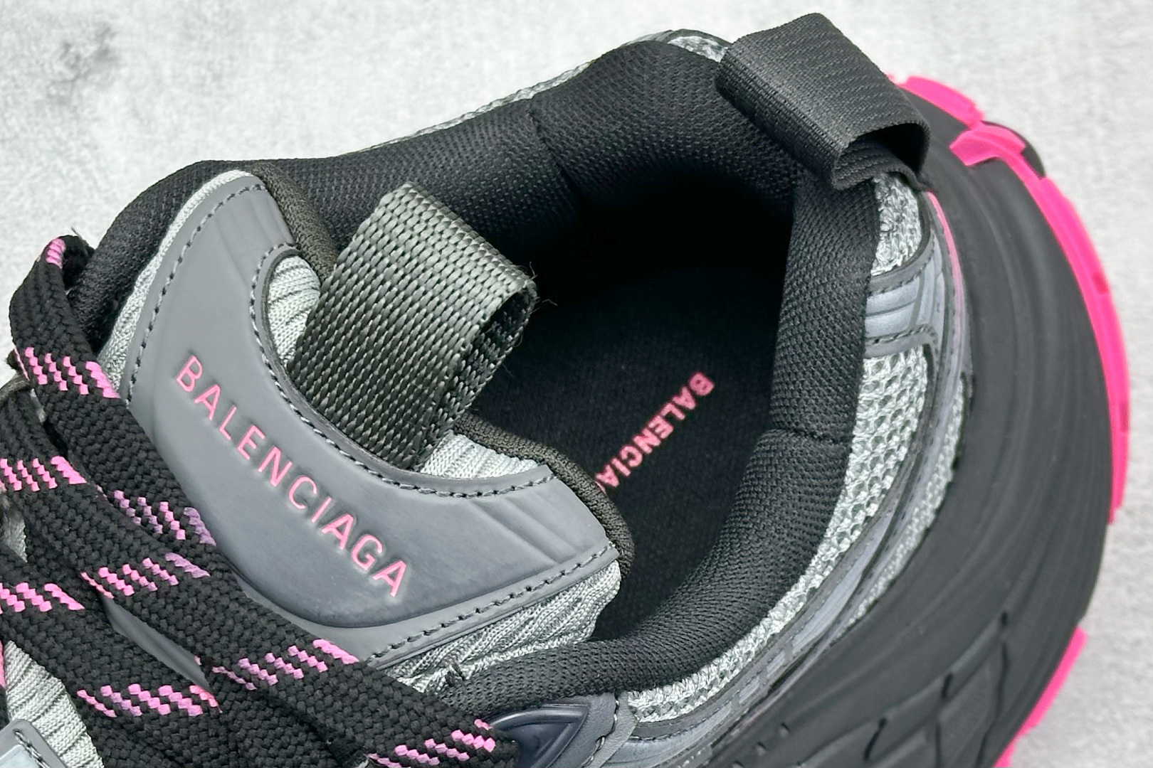 420 OK Balenciaga巴黎世家 系带 低帮生活休闲鞋