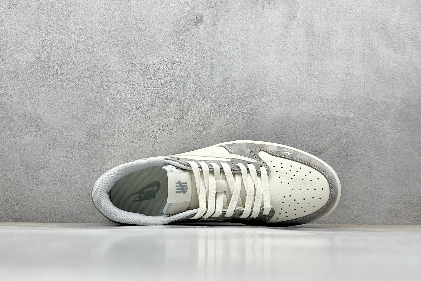 TS x Air Jordan AJ1 Low x UNDEFEATED 低帮联名UND 灰白 DM7866-048