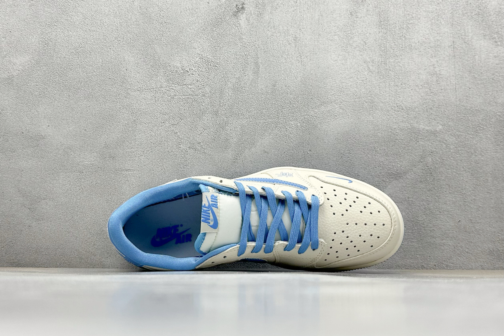 Travis Scott x Fragment Design x Air Jordan 1 Low OG SP AJ1 迪奥联名 天蓝米白 低帮文化休闲板鞋 LD2025-028