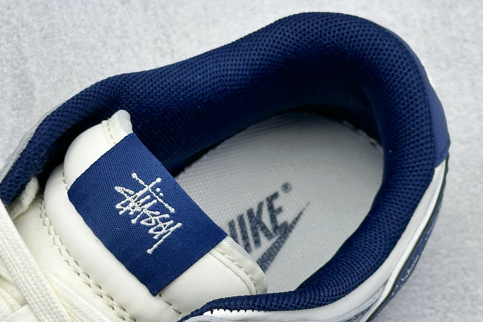 Nike SB Dunk Low 斯图西联名 英文蓝勾 周年高端定制 低帮休闲板鞋 XS6089-595