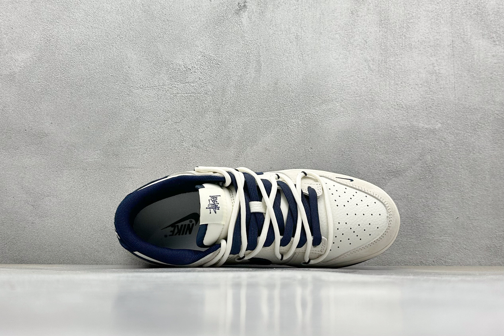 Nike SB Dunk Low 斯图西联名 绑带蓝勾 周年高端定制 低帮休闲板鞋 DM6868-088