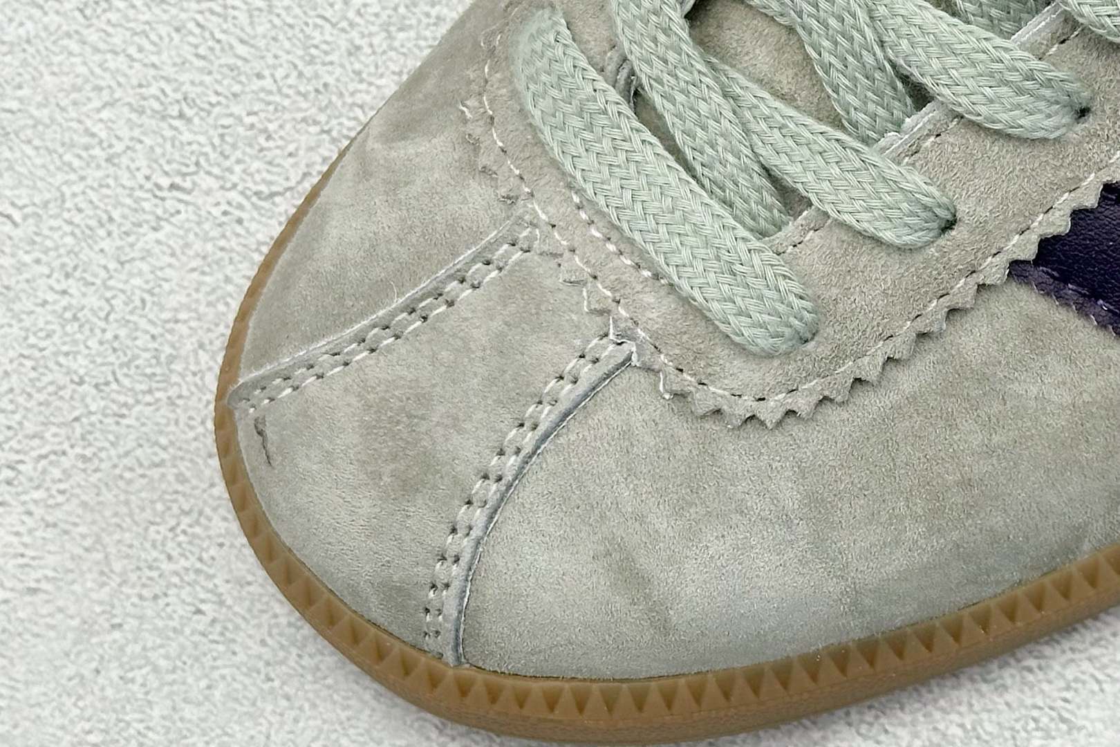 GX版 Adidas Originals Bermuda 绒面麂皮防滑耐磨轻便低帮板鞋 JI4280