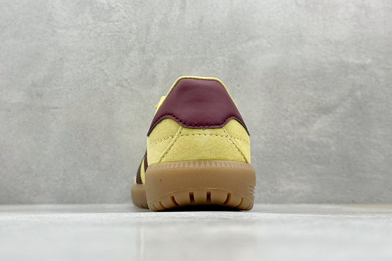 GX版 Adidas Originals Bermuda 绒面麂皮防滑耐磨轻便低帮板鞋 JL4279