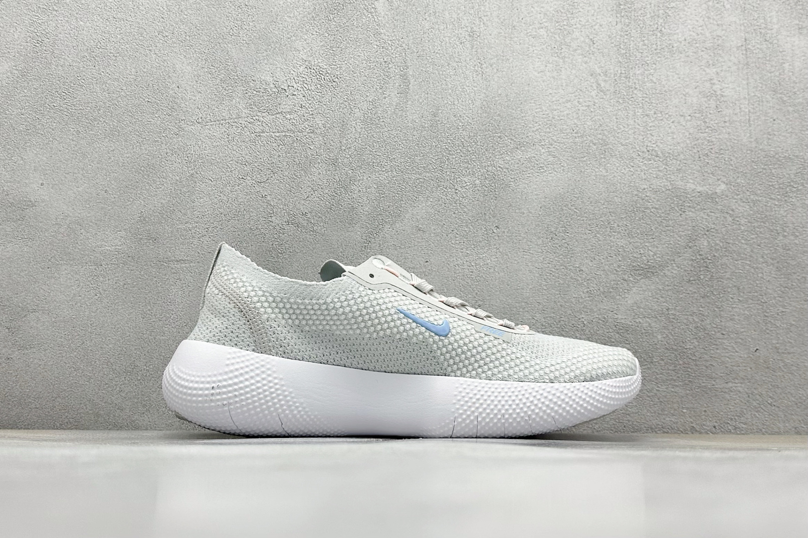 Nike Free 2025 耐克新款飞织面 透气缓震运动跑鞋 HF2720-001