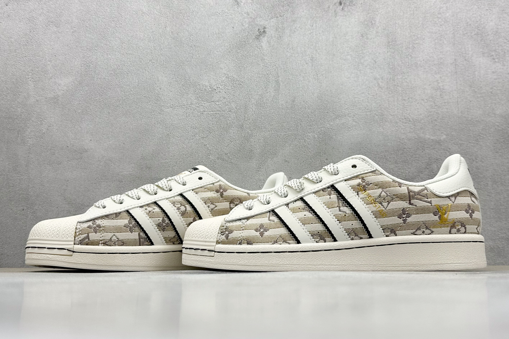 AD Originals Superstar x Louis Vuitton 白黄 JY8920