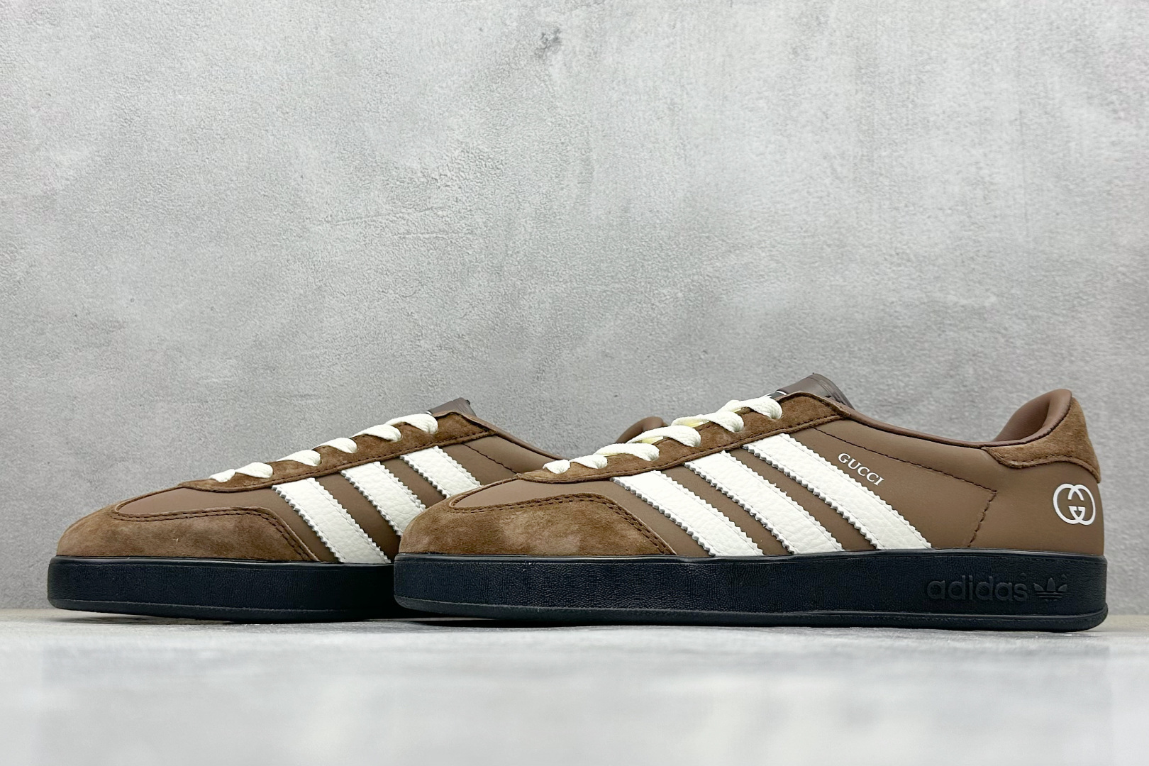 adidas Originals Gazelle INdoor x GUCCI 三叶草休闲防滑耐磨低帮板鞋 DD6604