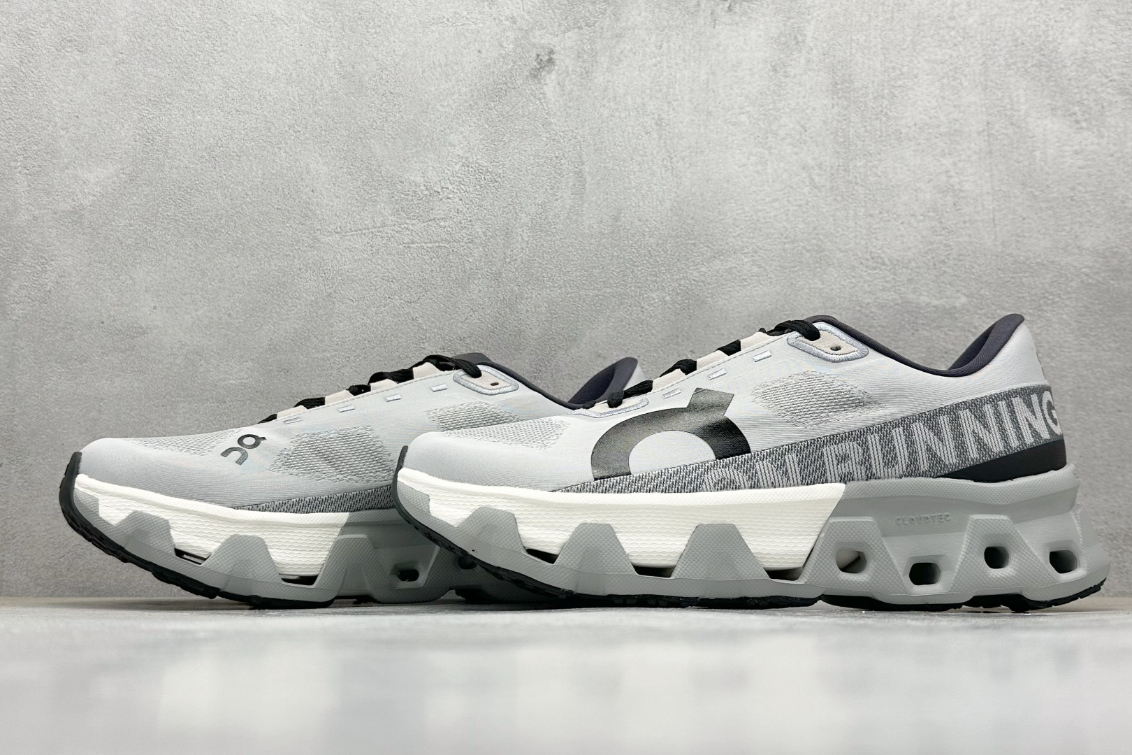 RS版 On昂跑 Cloudtilt Loewe 户外街头机能风跑步鞋