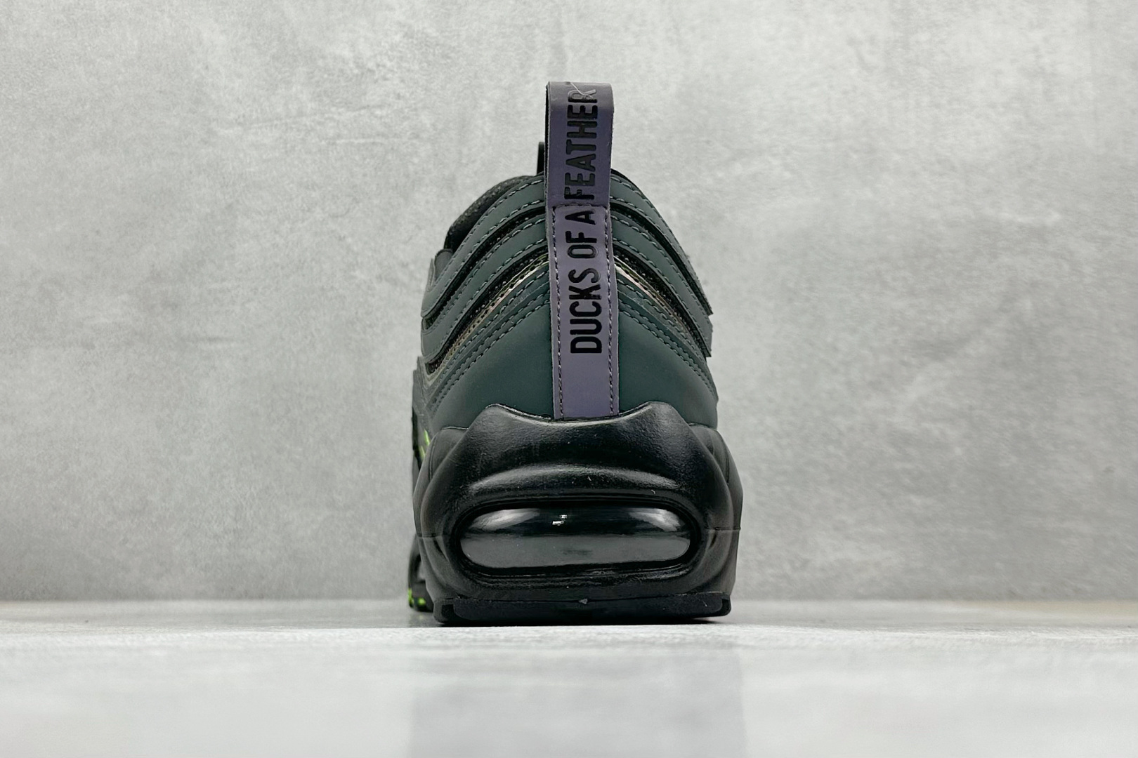 CK版 Division St. x Nike Air Max 97 Ducks of a Feather Thunder 复刻黑灰 复古休闲跑步鞋 II1711-900