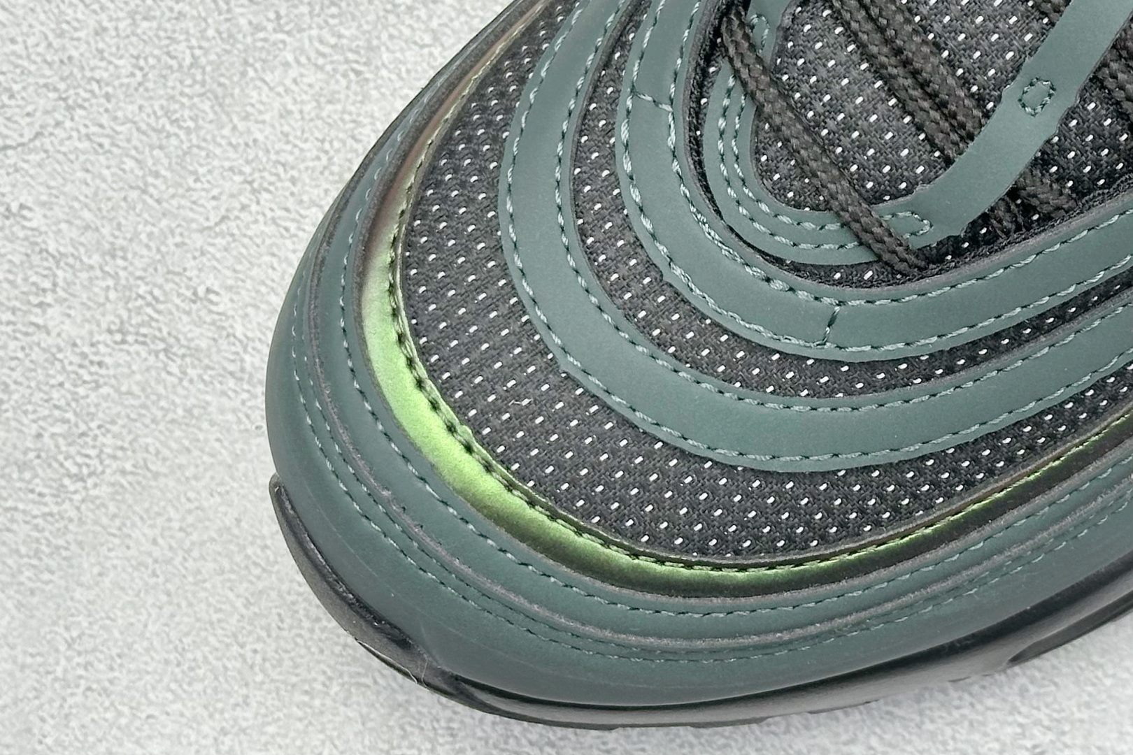 CK版 Division St. x Nike Air Max 97 Ducks of a Feather Thunder 复刻黑灰 复古休闲跑步鞋 II1711-900