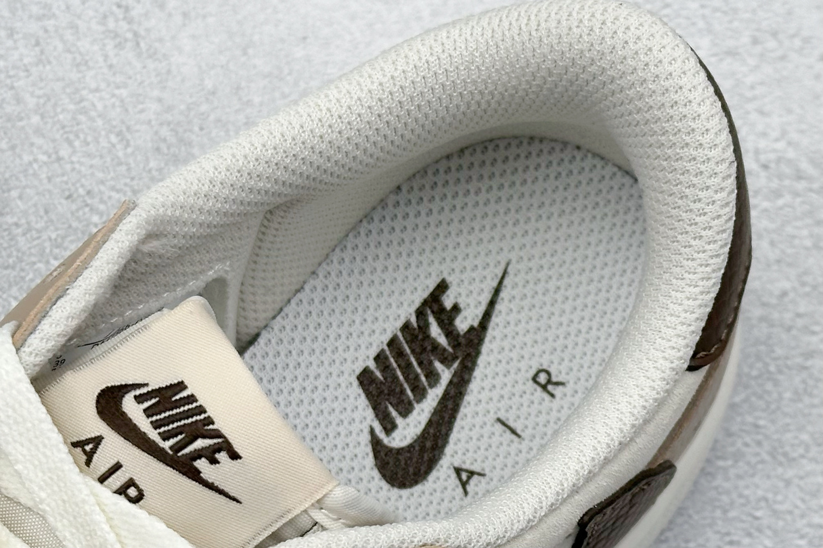 Travi Scott x Fragment Design x Air Jordan 1 Low OG SP AJ1 乔1 迪奥联名蛇年限定 棕蛇纹 低帮文化休闲板鞋 DM7866-074