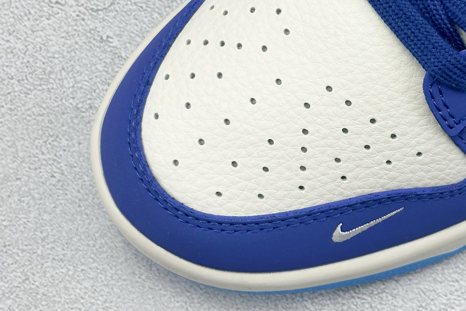 Nike SB Dunk Low Balenciaga联名 深浅蓝拼接 周年高端定制 低帮休闲板鞋 ZH2598-275