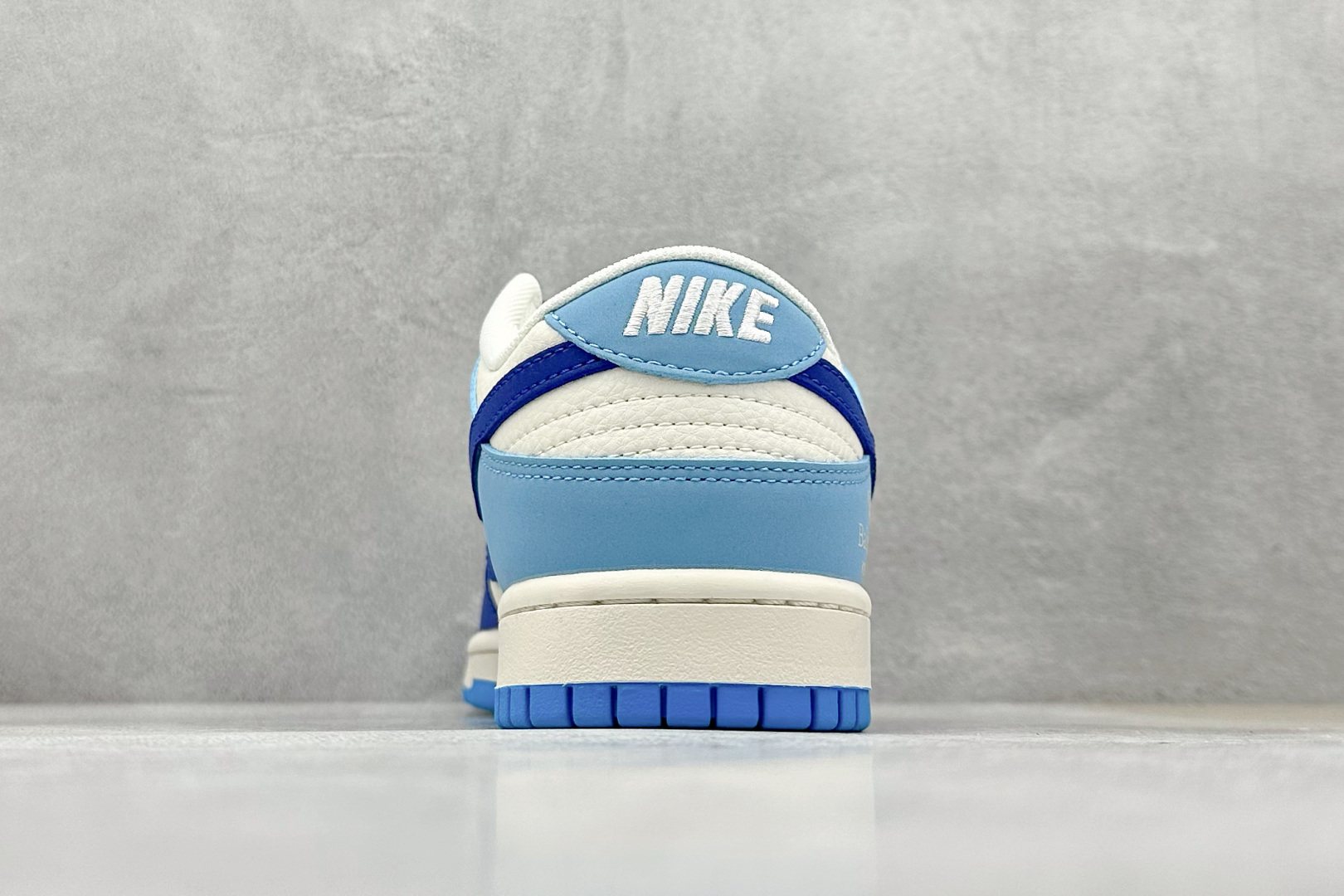 Nike SB Dunk Low Balenciaga联名 深浅蓝拼接 周年高端定制 低帮休闲板鞋 ZH2598-275