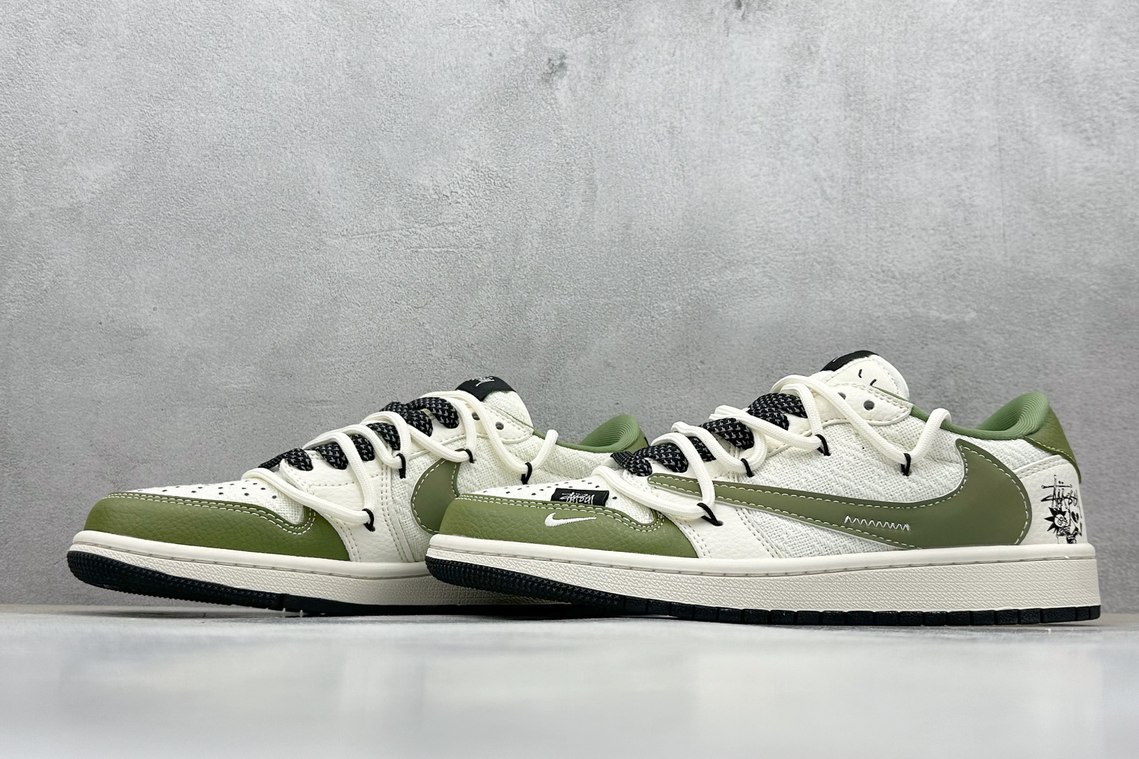 Travis Scott x Fragment Design x Air Jordan 1 Low OG SP AJ1 斯图西联名 绿麻抽绳 低帮文化休闲板鞋 DM6868-104