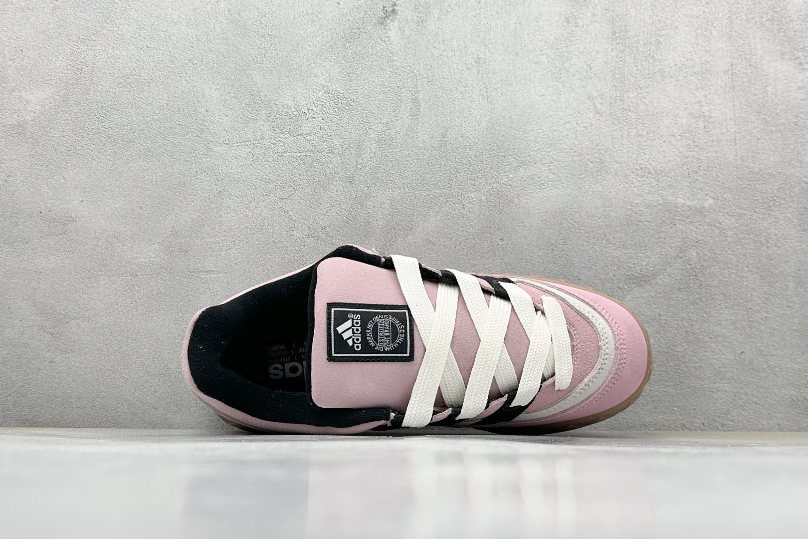 TG版 Adidas Adimatic Low 马蒂奇系列低帮 复古鲨鱼面包鞋运动休闲滑板板鞋 IF4346