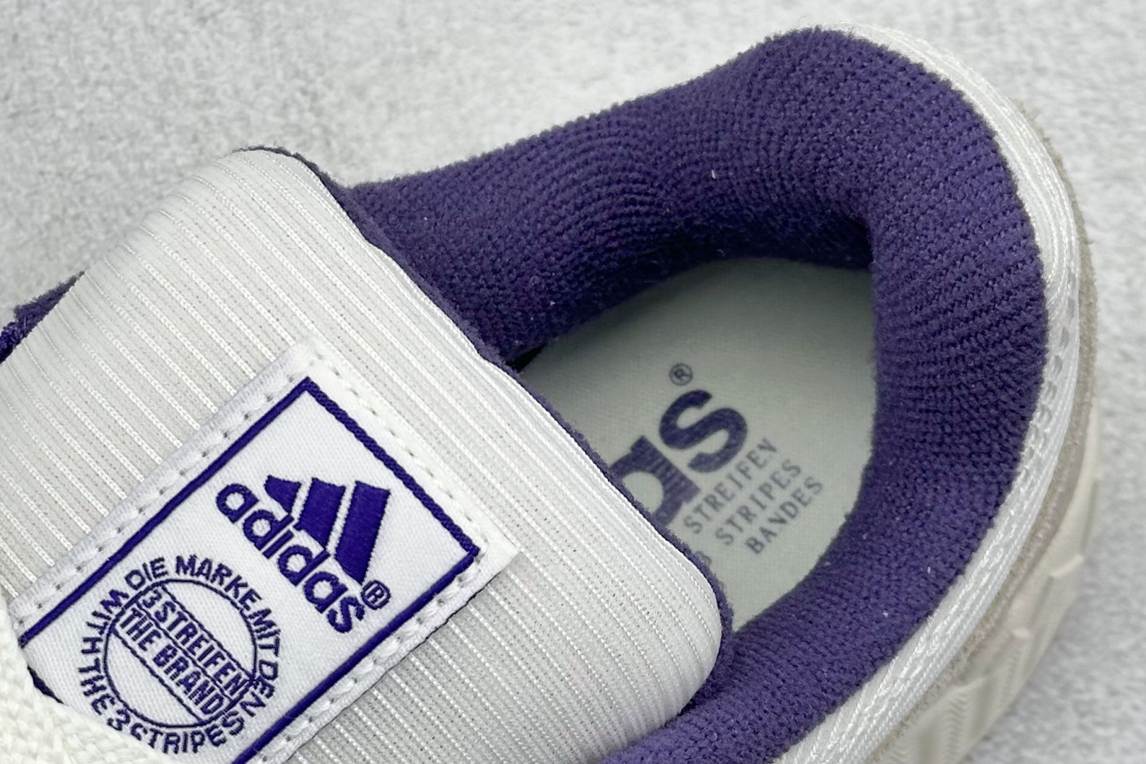 TG版 Adidas Adimatic Low 马蒂奇系列低帮 复古鲨鱼面包鞋运动休闲滑板板鞋 IH3266