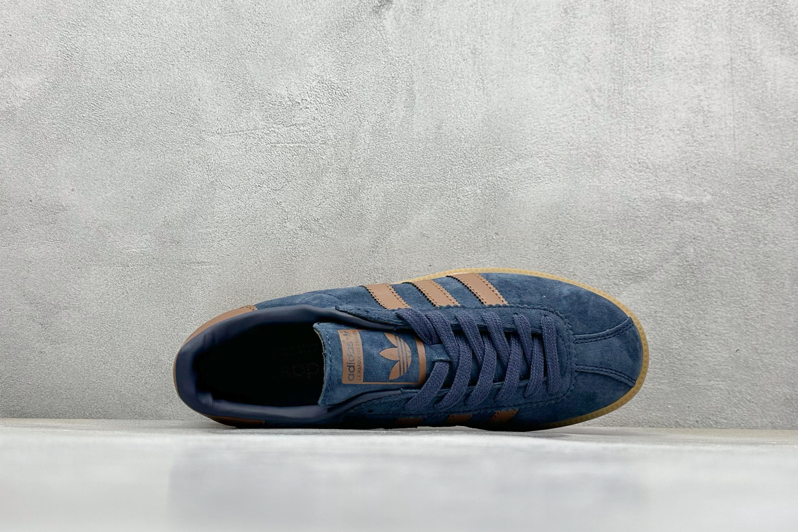GX版 Adidas Originals Bermuda 绒面麂皮防滑耐磨轻便低帮板鞋 JI4278